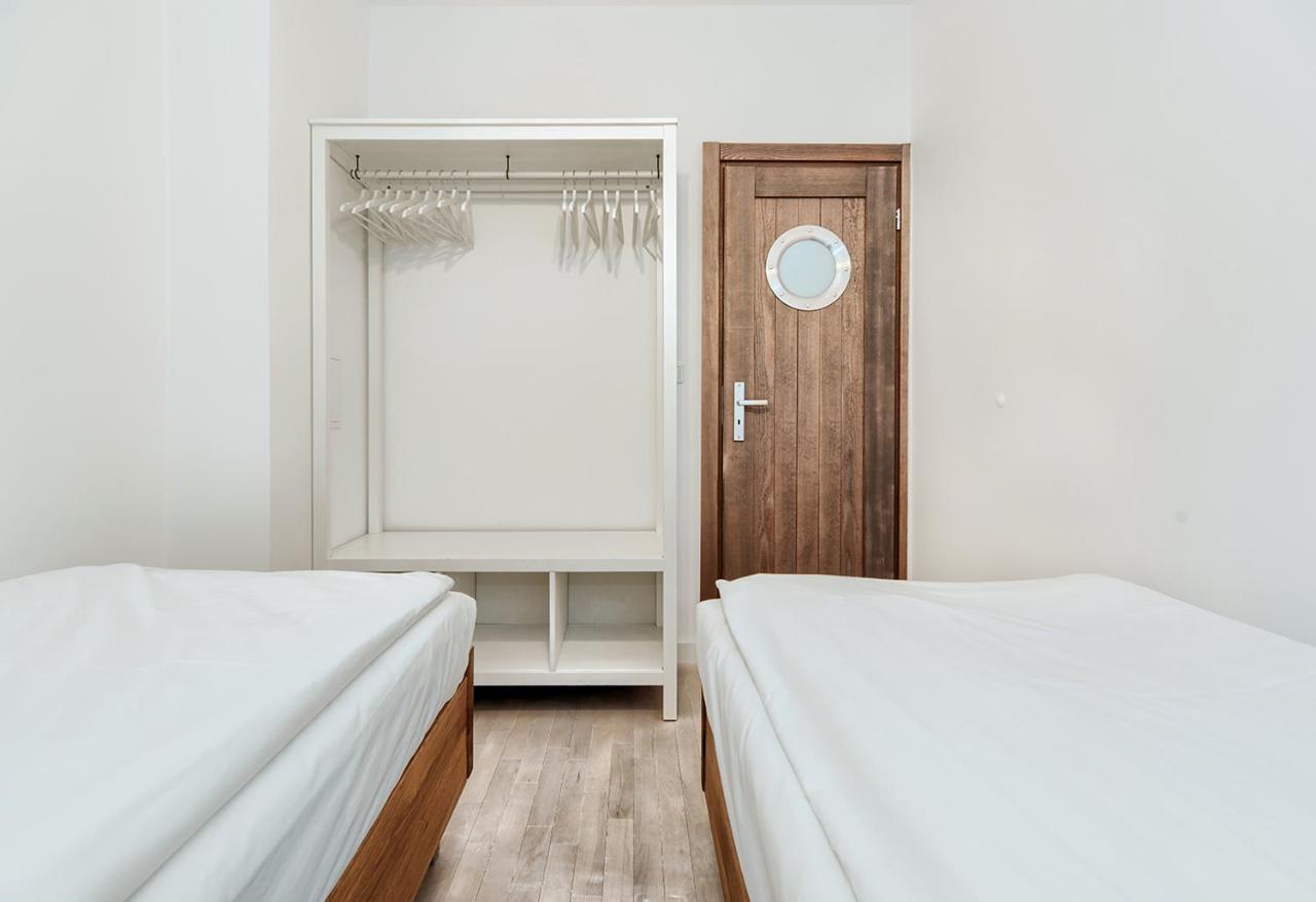 Sea Apartment Гдыня Экстерьер фото